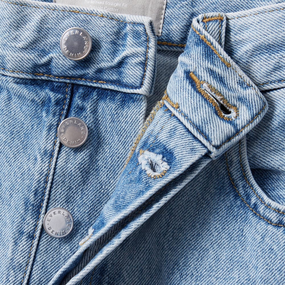 The Rigid Slouch Jean in Vintage Sky Blue — detail view