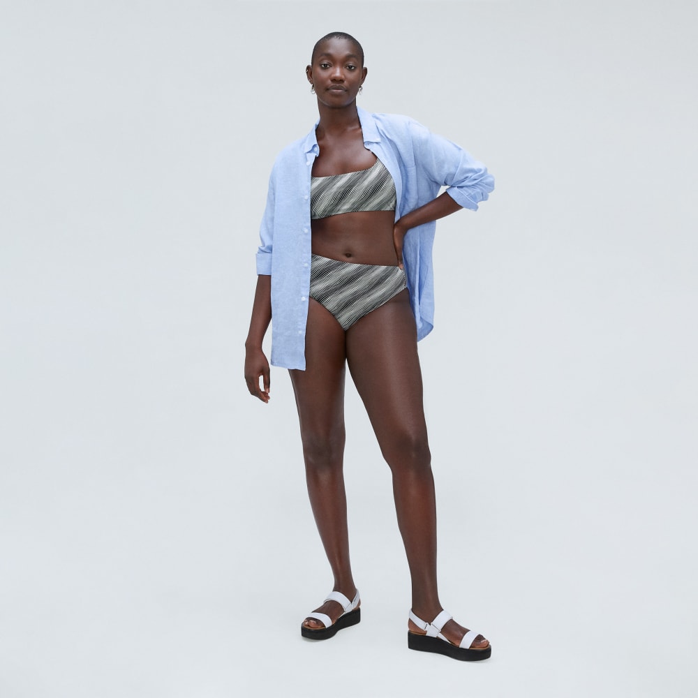 The Square-Neck Bikini Top in Black / Canvas — detail view