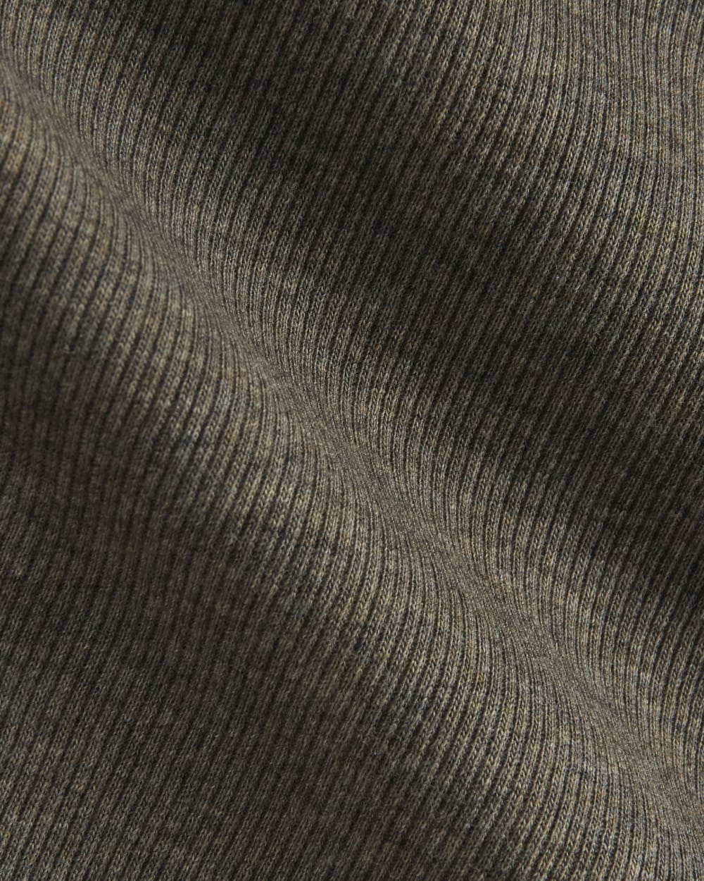 The Luxe Rib Square-Neck Tank in Heathered Fatigue — detail view