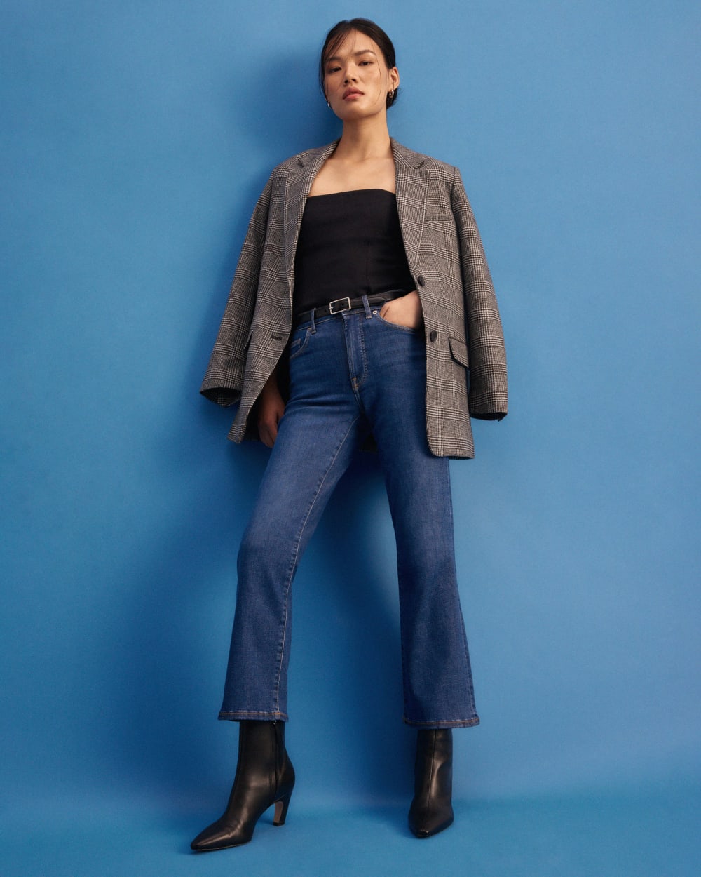 The Oversized Blazer in Wool in Glen Plaid — detail view